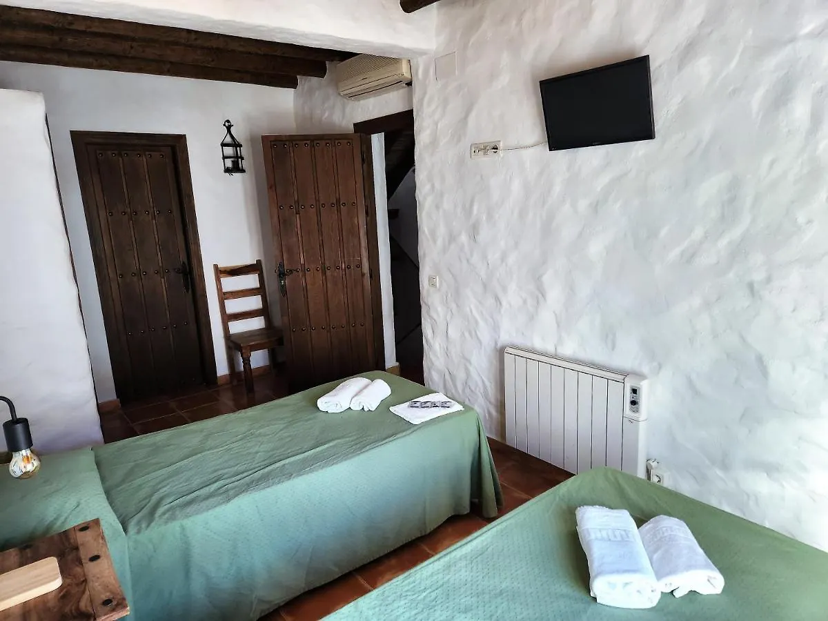 Posada La Plaza Canillas de Albaida Hotel