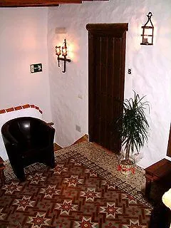 Posada La Plaza Canillas de Albaida Hotel